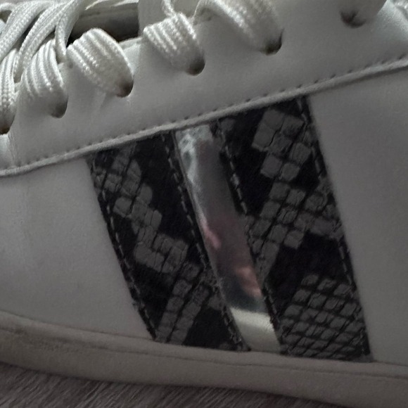 Michael Kors White Leather Sneakers with Snake Print Accent - Picture 6 of 11